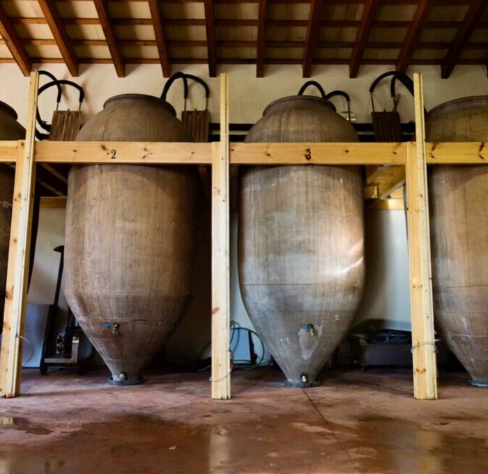 Amphoren bei Bodega Forlong, Jerez